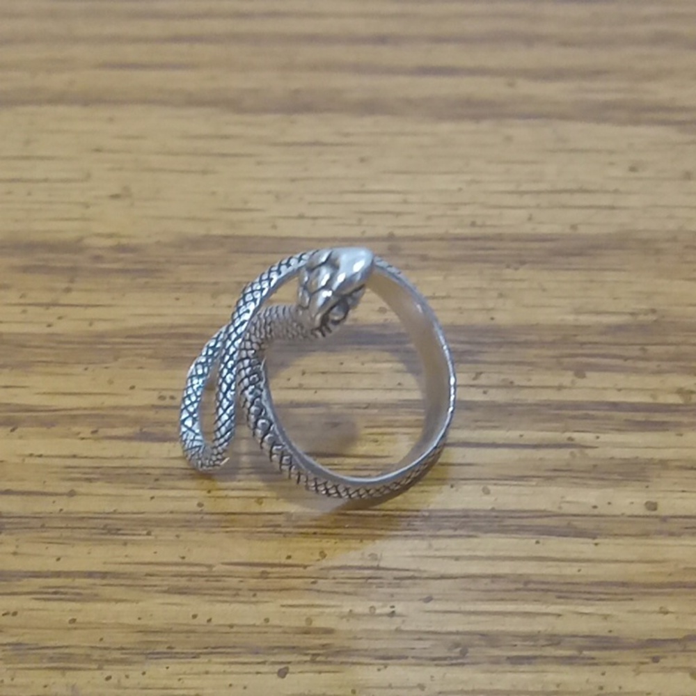 Sterling silver snake ring (Adjustable) - Picture 2 of 4